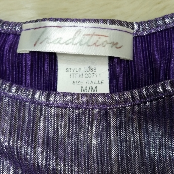 Women's Top - Picture 5 of 5